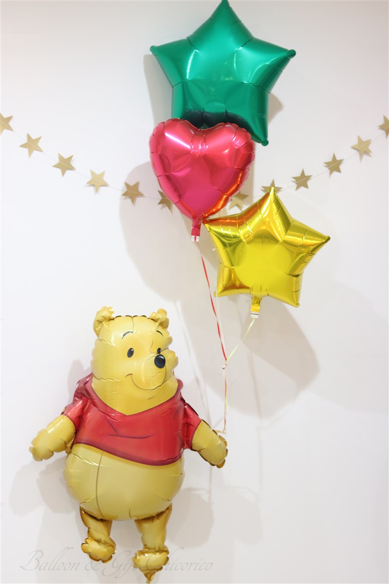 〜Winnie-the-Pooh〜クマのプーさんがお祝いするバルーンアレンジ