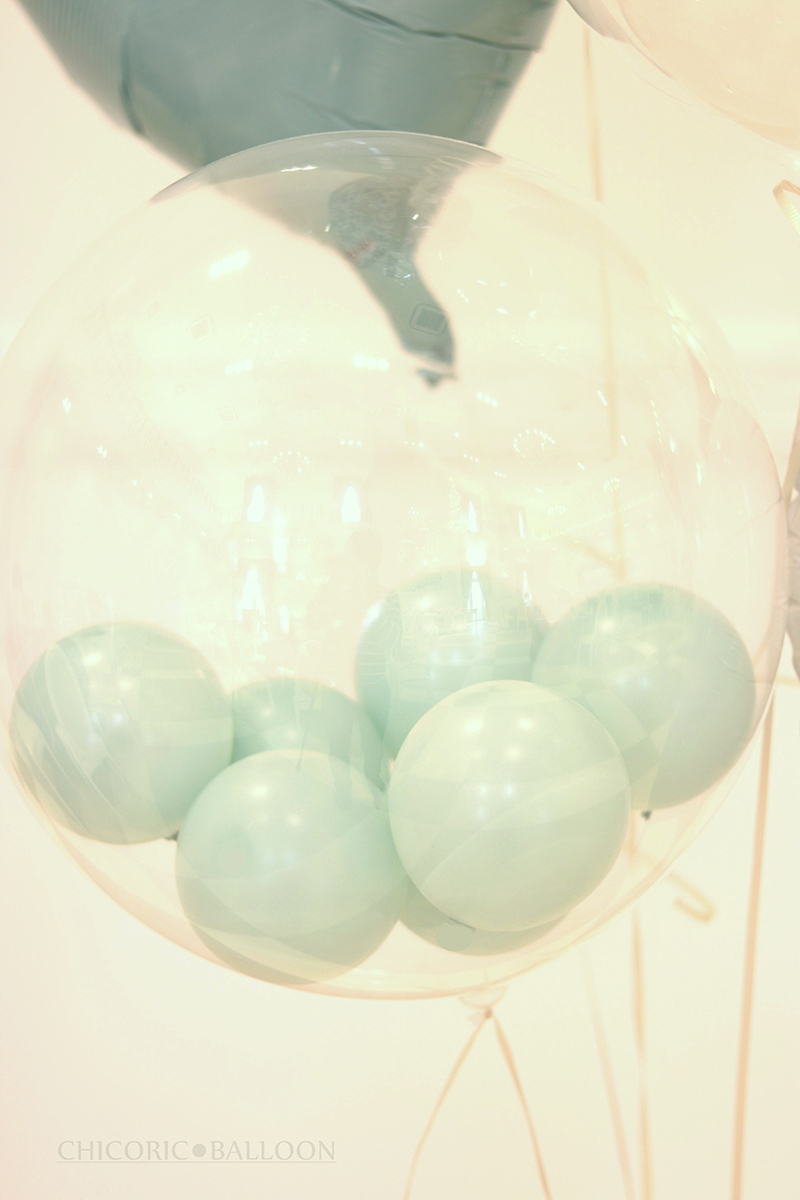 〜Pure Love Balloons〜グリーンと白の清楚なバルーンアレンジ